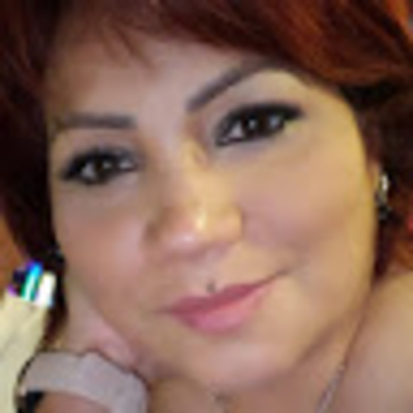 Meet your Posher, Raquel - Picture 1 of 1